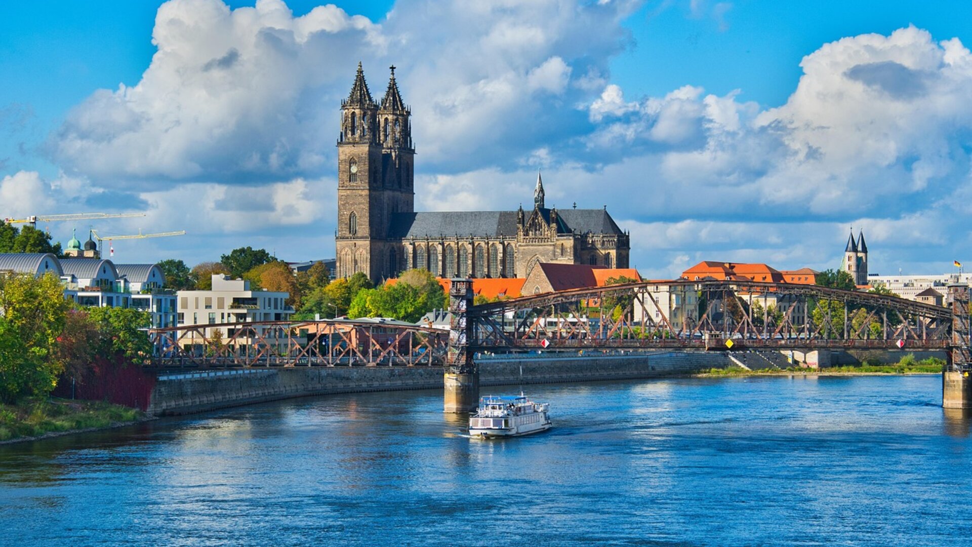 Magdeburg | © Bild von <a href="https://pixabay.com/de/users/tillvoigt-3749804/?utm_source=link-attribution&utm_medium=referral&utm_campaign=image&utm_content=3552169">Till Voigt</a> auf <a href="https://pixabay.com/de//?utm_source=link-attribution&utm_medium=referral&utm_campaign=image&utm_content=3552169">Pixabay</a> Magdeburg | © Bild von <a href="https://pixabay.com/de/users/tillvoigt-3749804/?utm_source=link-attribution&utm_medium=referral&utm_campaign=image&utm_content=3552169">Till Voigt</a> auf <a href="https://pixabay.com/de//?utm_source=link-attribution&utm_medium=referral&utm_campaign=image&utm_content=3552169">Pixabay</a>